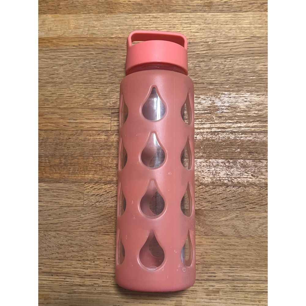 bkr Glass Water Bottle with Silicone Sleeve Coral Pink Teardrop Design 500mL